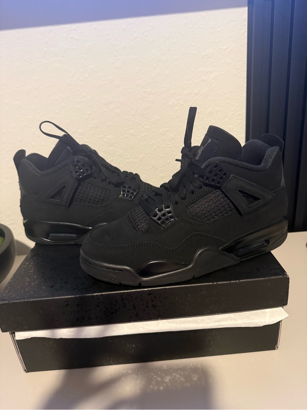 Jordan Black Retro High-Top Sneakers